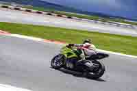 cadwell-no-limits-trackday;cadwell-park;cadwell-park-photographs;cadwell-trackday-photographs;enduro-digital-images;event-digital-images;eventdigitalimages;navarra;no-limits-trackdays;peter-wileman-photography;racing-digital-images;trackday-digital-images;trackday-photos